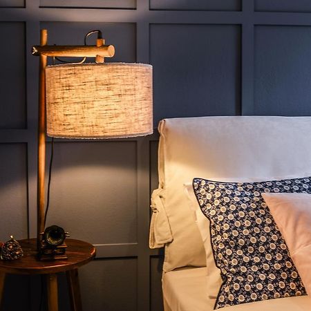 Your "Home Away From Home" In Acropolis เอเธนส์ ภายนอก รูปภาพ