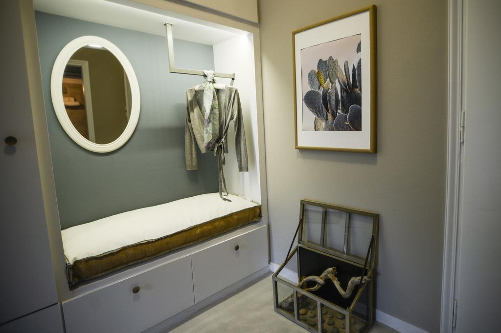 Your "Home Away From Home" In Acropolis เอเธนส์ ภายนอก รูปภาพ